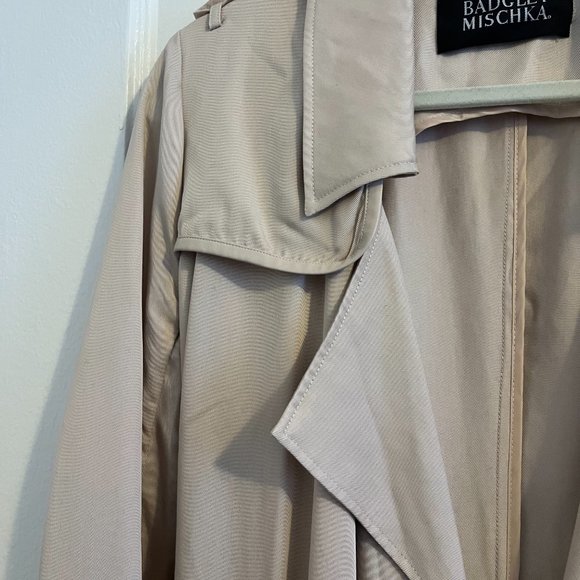 Badgley Mischka Faux Leather Trim Long Trench Coat, ASO Megan Markle, Size M - Picture 3 of 6